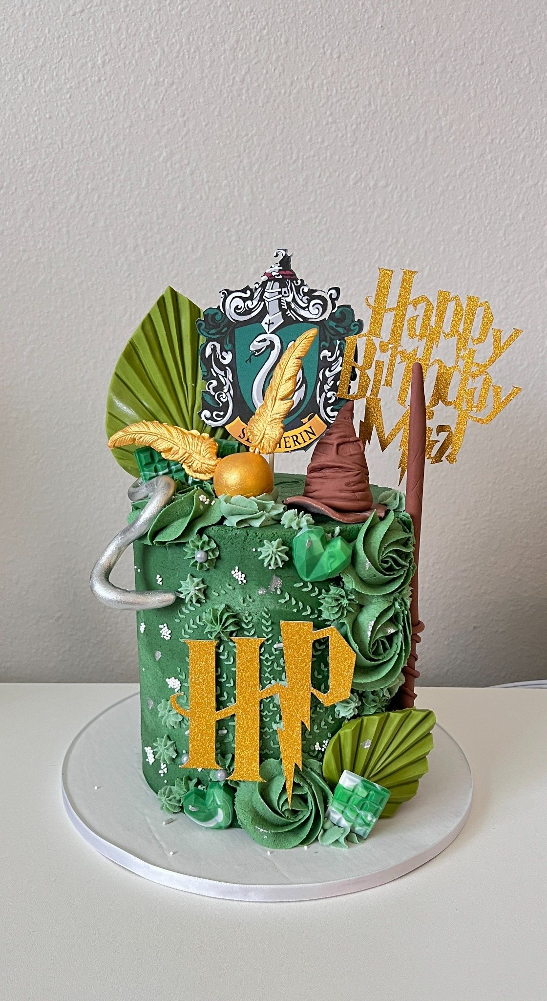 Wizard themed green cake